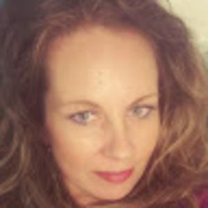 Meet your Posher, Jillian